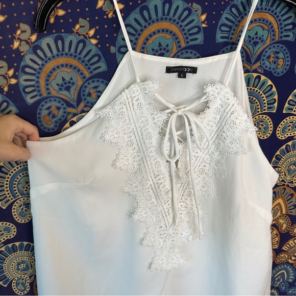 🦋5/20$🦋 lace blouse like tank top - Picture 2 of 9